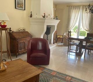  Maison � vendre 6 pi�ces 220 m�