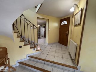  Maison � vendre 9 pi�ces 219 m�