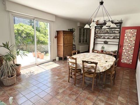  Maison � vendre 5 pi�ces 159 m�