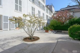  Immeuble � vendre 3 pi�ces 64 m�