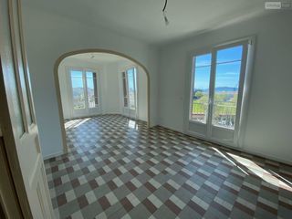  Appartement � louer 4 pi�ces 86 m�