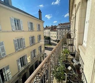  Appartement � vendre 5 pi�ces 152 m�