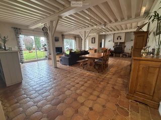  Maison � vendre 9 pi�ces 332 m�