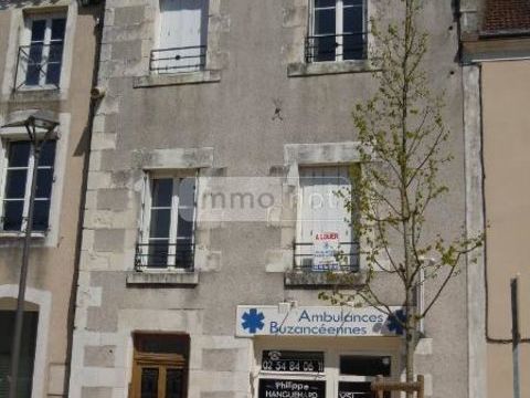 BUZANCAIS (36500), dans le centre, local commercial s... 308 36500 Buzan�ais