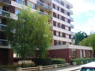  Immeuble � vendre 3 pi�ces 64 m�