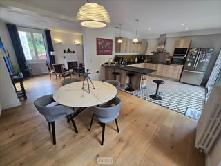  Maison � vendre 4 pi�ces 184 m�