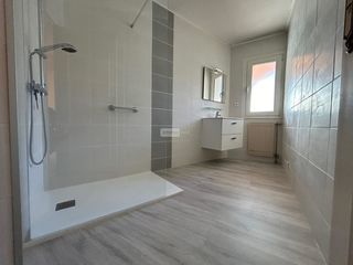  Immeuble � vendre 3 pi�ces 95 m�