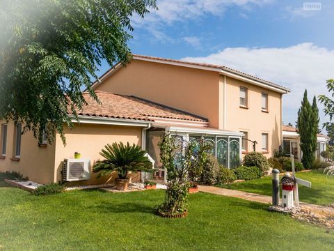   Vente Villa Villa - 5 pi�ce(s) - 125 m�