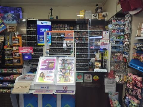Tabac &agrave; vendre 385000 73000 Cruseilles