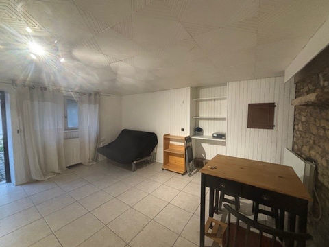   BEAU STUDIO  DARDILLY CENTRE Appartement - 1 pi�ce(s) - 25 m�