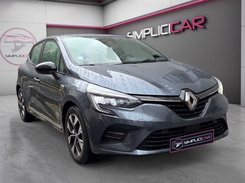 Renault Clio V Clio E-Tech 140 Business 2020 occasion Paris 75017