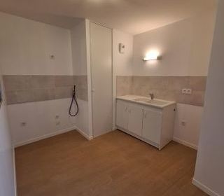  Appartement � louer 3 pi�ces 71 m�