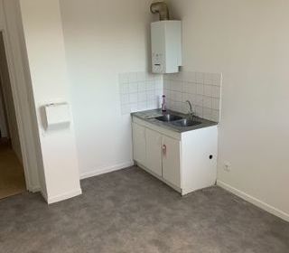  Appartement � louer 4 pi�ces 83 m�