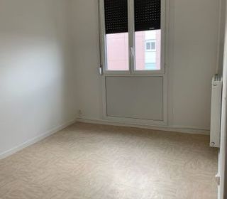  Appartement � louer 4 pi�ces 83 m�