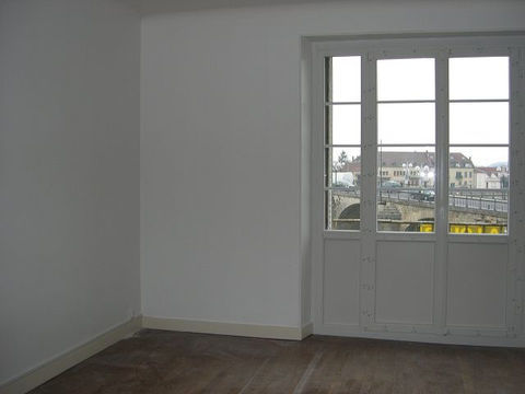 Location Appartement 3 pièces 106 m²