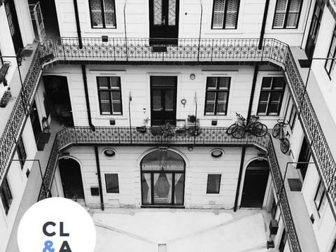 HOTEL BUREAU ECONOMIQUE MURS ET FONDS 1600000  Seine-maritime