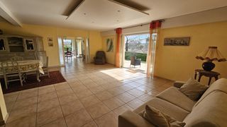  Maison � vendre 10 pi�ces 210 m�