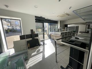  Immeuble � vendre 255 m�