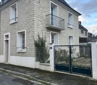  Maison � louer 6 pi�ces 85 m�