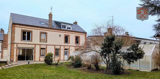  Maison � vendre 8 pi�ces 250 m�