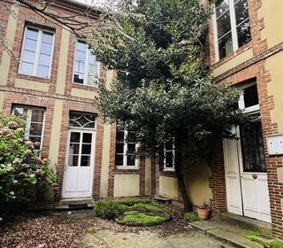  Maison � vendre 10 pi�ces 300 m�