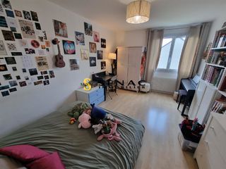  Appartement � vendre 4 pi�ces 99 m�