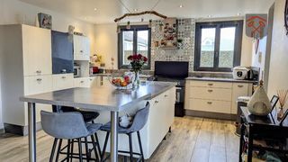  Maison � vendre 8 pi�ces 209 m�