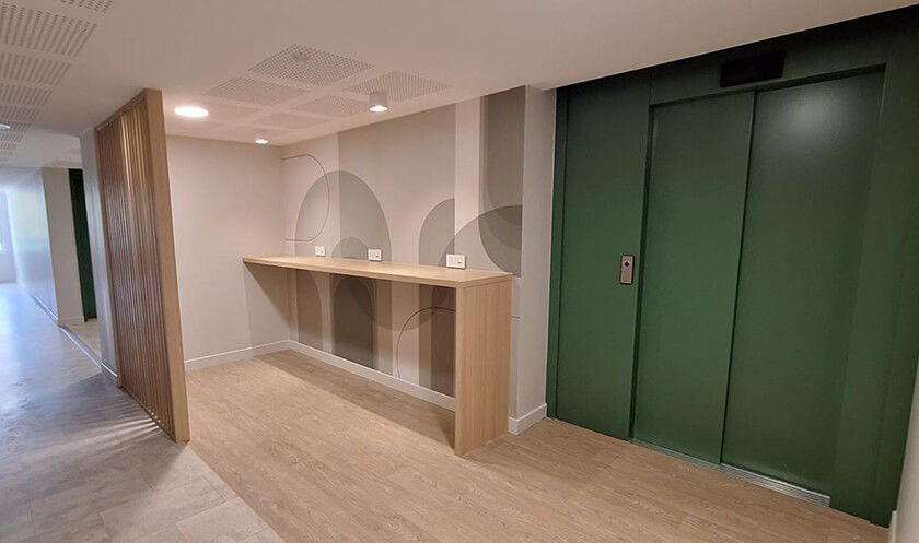 Pass'Invest : Kitchenette (*), Kit mobilier (**), 1 an d....