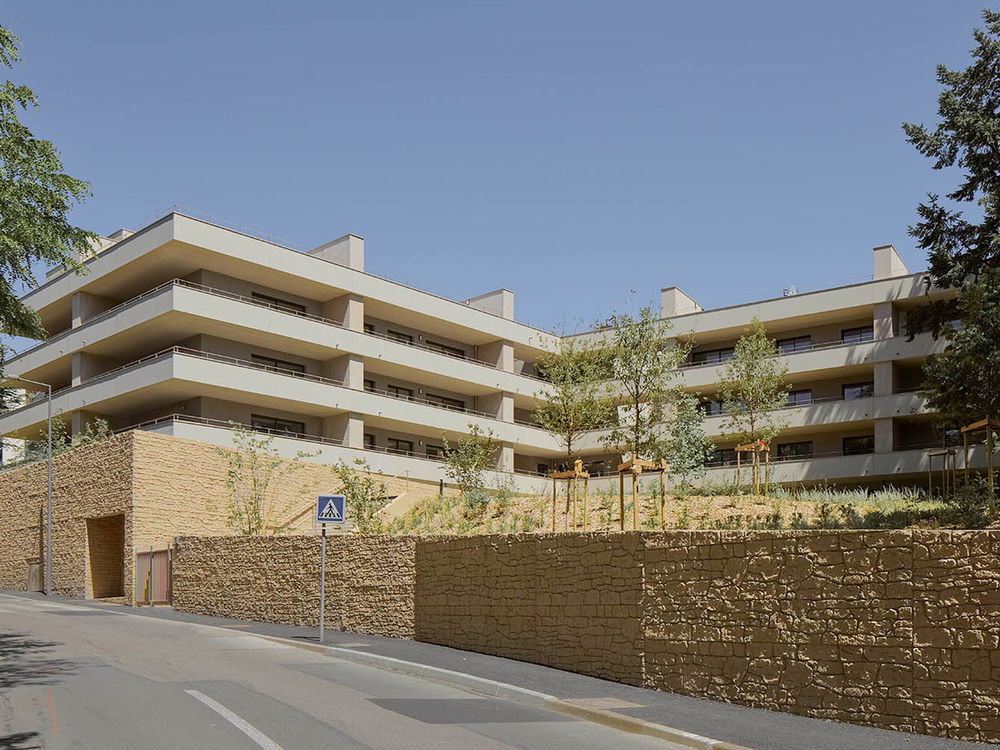 Appartements neufs   �cully (69130)