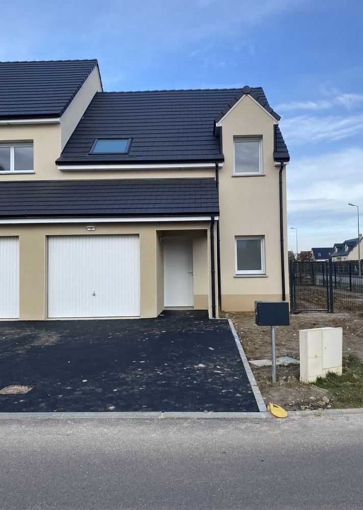 A Manneville sur Risle : Pavillon neuf de 80 m2 comprena....