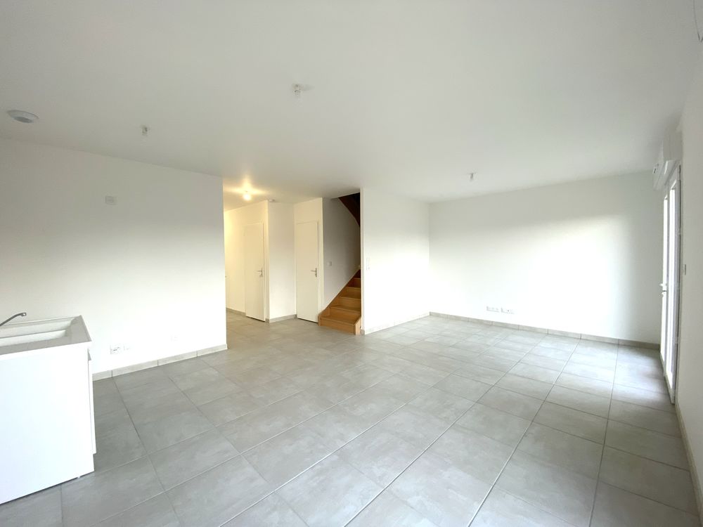 Maisons neuves   Manneville-sur-Risle (27500)