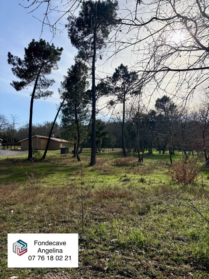 TERRAIN À CONSTRUIRE DE 1260 M² À CASTELJALOUX Fa....
