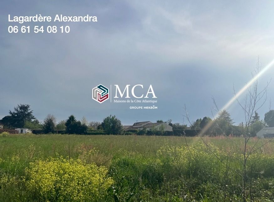Terrain de 900 m² en vente à Beaupuy Emplacement priv....