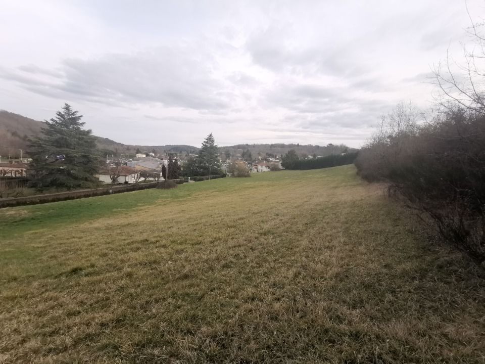 TERRAIN À CONSTRUIRE DE 1400 M² À SAINT-LAURENT-SUR-MANO....