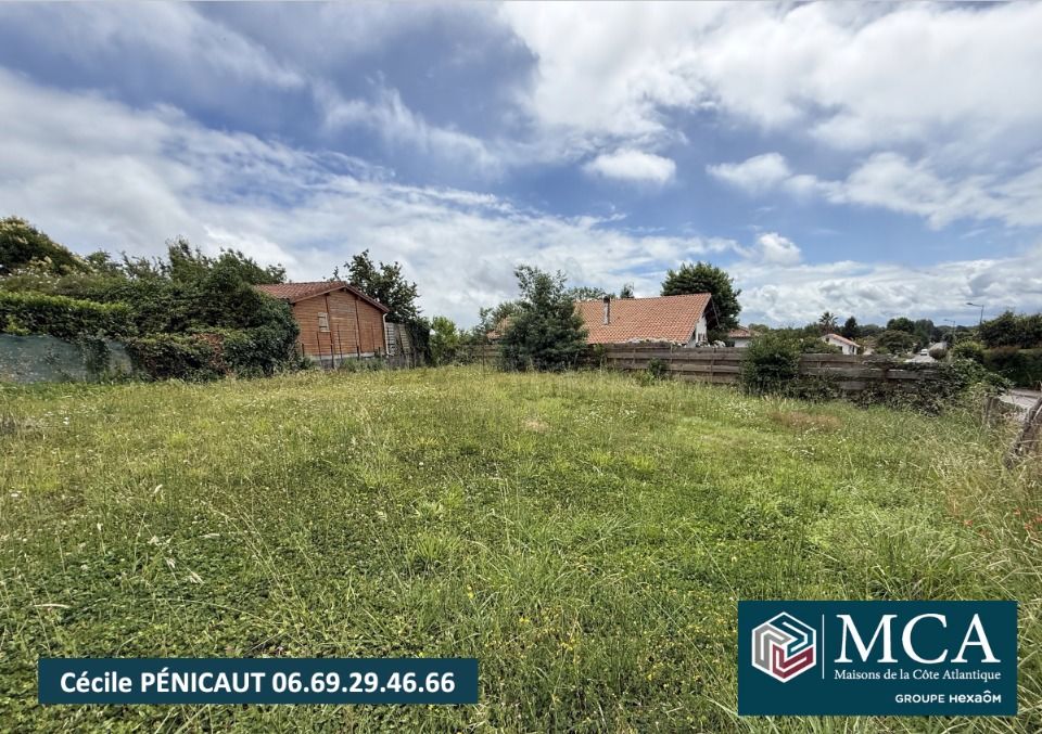 Cécile PÉNICAUT des maisons MCA, vous propose de découvr....