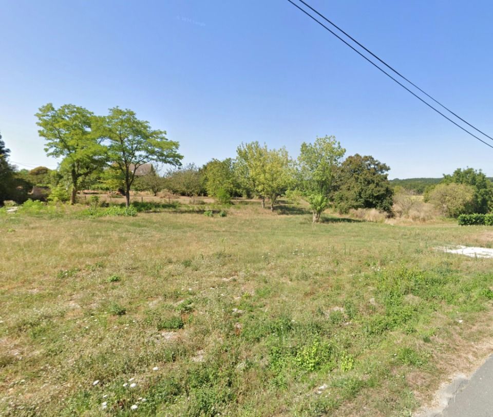 VENTE d'un terrain de 987 m2 à Ribagnac PROCHE DE BER....