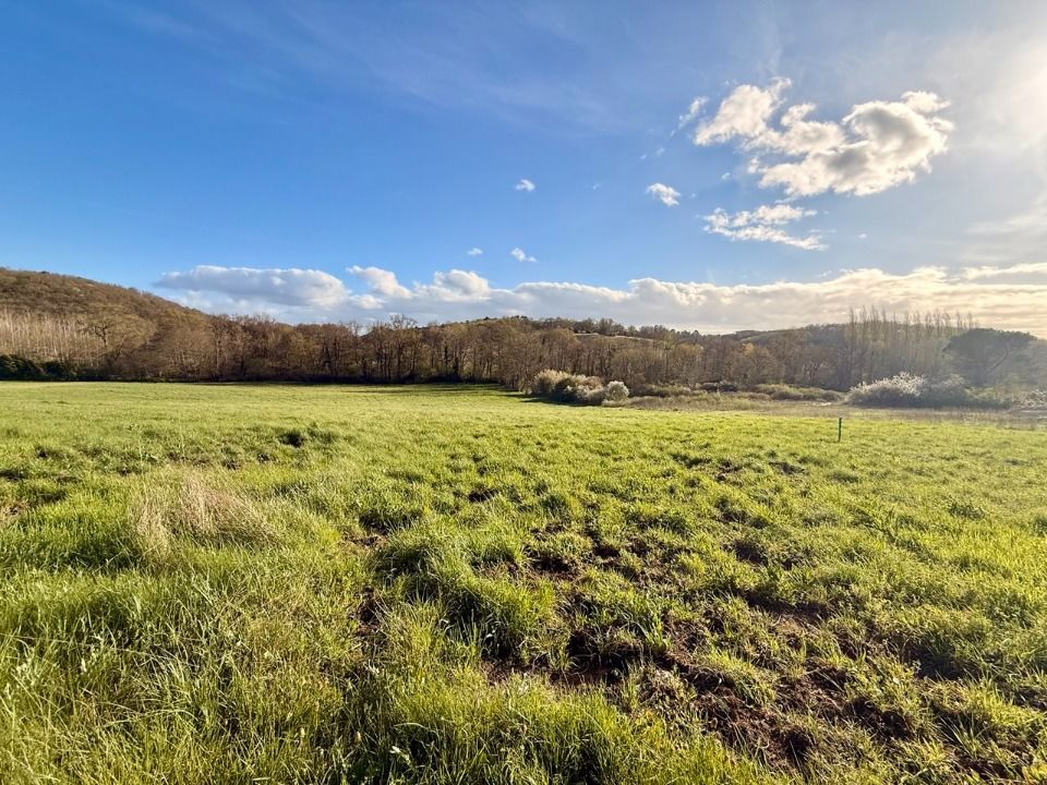 TERRAIN À CONSTRUIRE DE 2000 M² À BOUNIAGUES, PROCHE DE ....