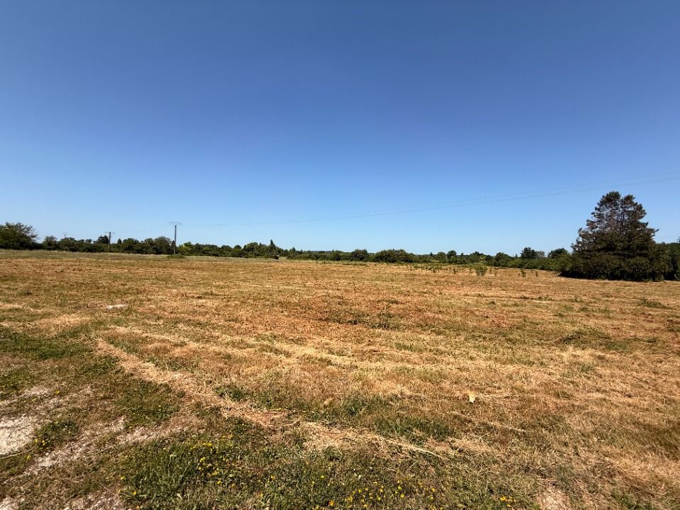 TERRAIN À CONSTRUIRE DE 842 M² PROCHE DE BERGERAC. <b....