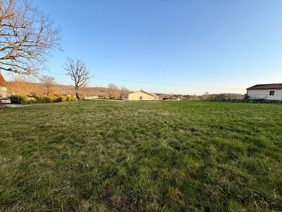TERRAIN À CONSTRUIRE DE 1650 M² PROCHE DE BERGERAC <b....
