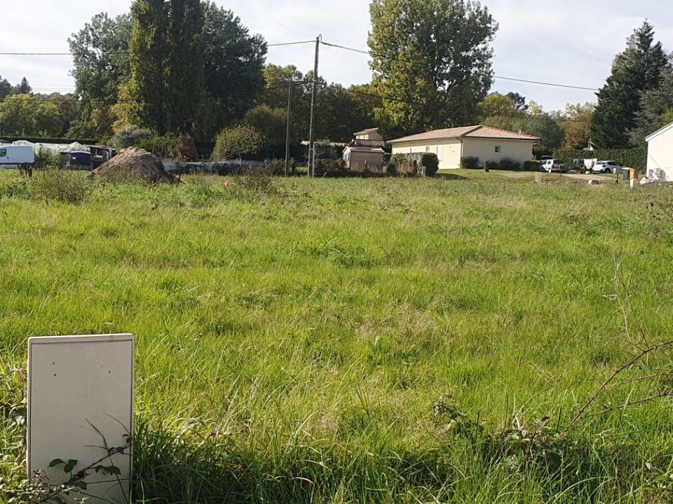 Maisons neuves   Marcenais (33620)