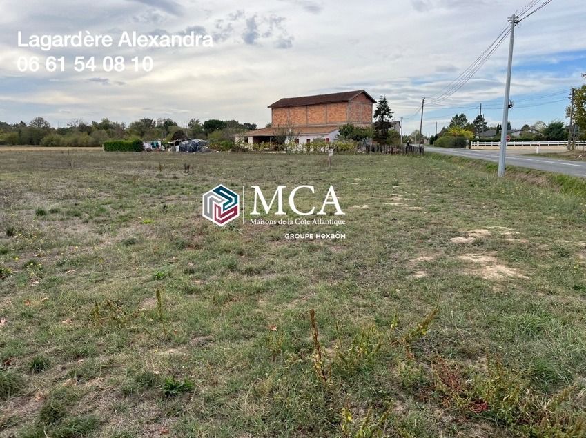 VENTE : terrain de 925 m² à Saint-Pardoux-du-Breuil E....