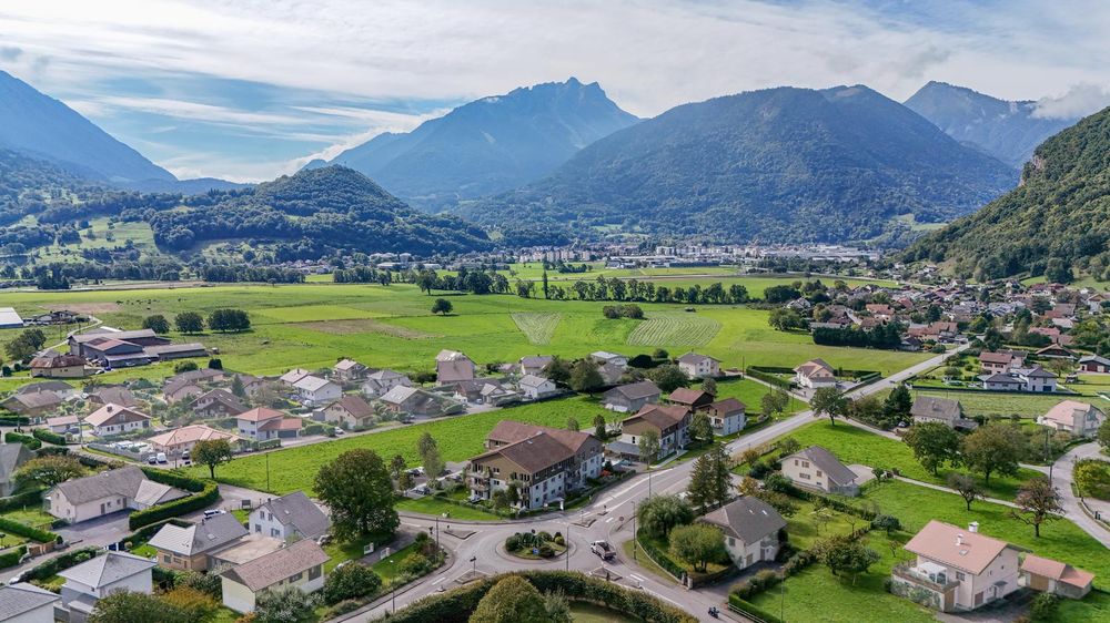 Propriétaire proche du Lac d'Annecy d'un 3 pièces à 1 25....