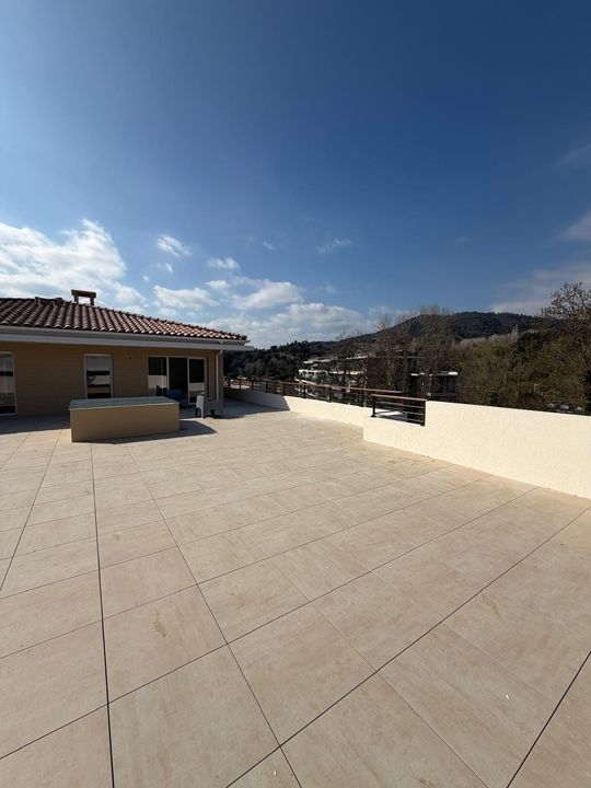 Derniers lots : T3 et villas-toits T4 avec terrasse jusq....