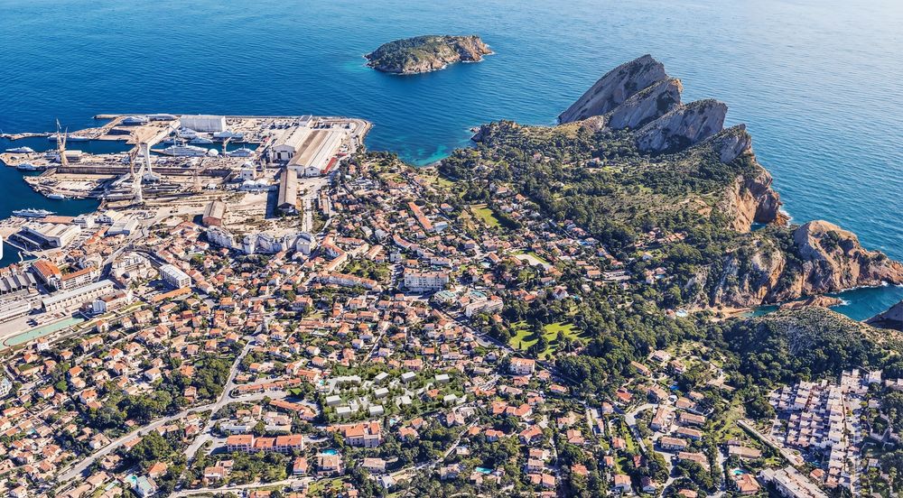 Maisons neuves   La Ciotat (13600)