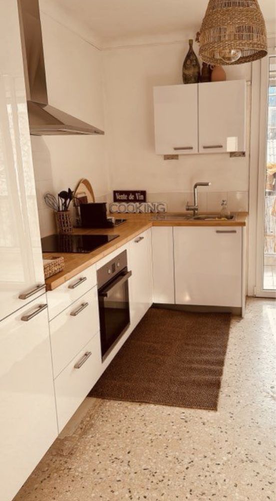 Appartement rénové - Centre-ville de Sète