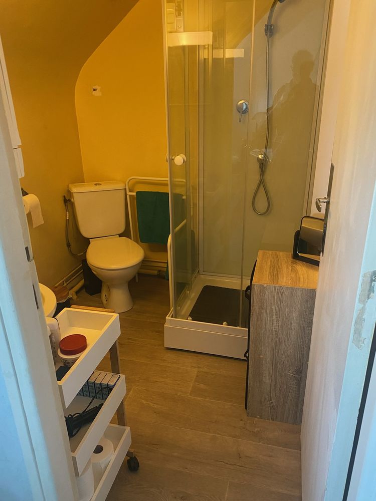 Chambre meublée chez l'habitant TCC accès indépendant