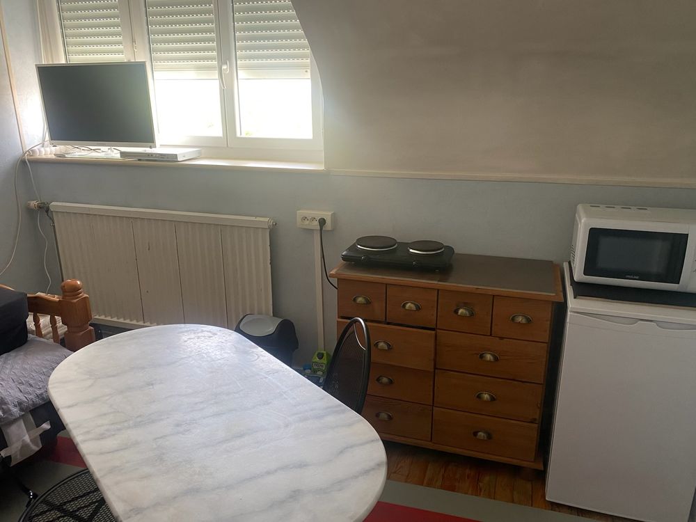 Chambre meublée chez l'habitant TCC accès indépendant