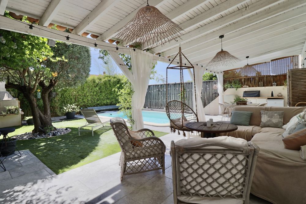 VILLA NON MITOYENNE 118 m², PISCINE, DPE A, CALME