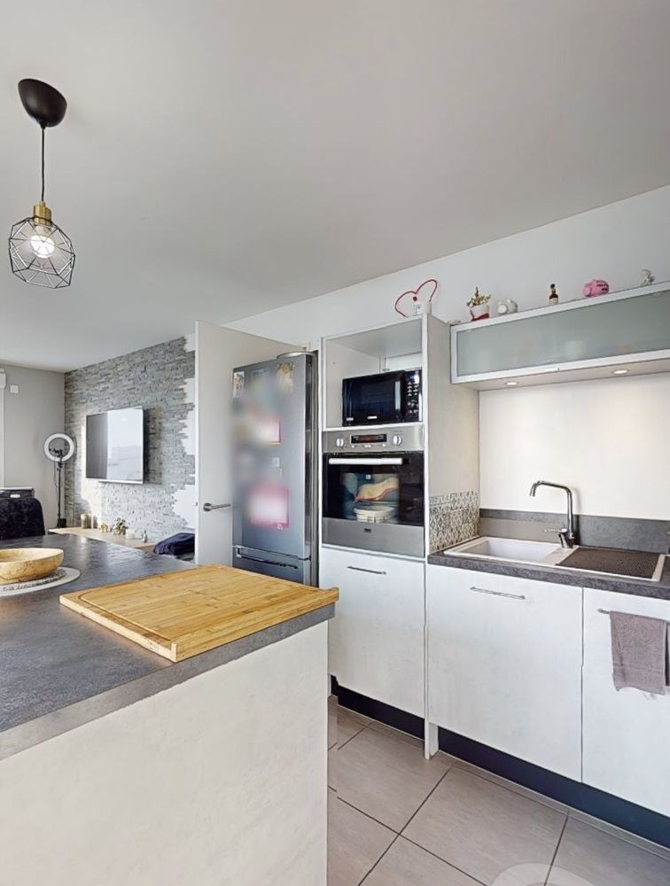 Appartement T3 61m2 - Vaulx-en-Velin Sud proche la soie