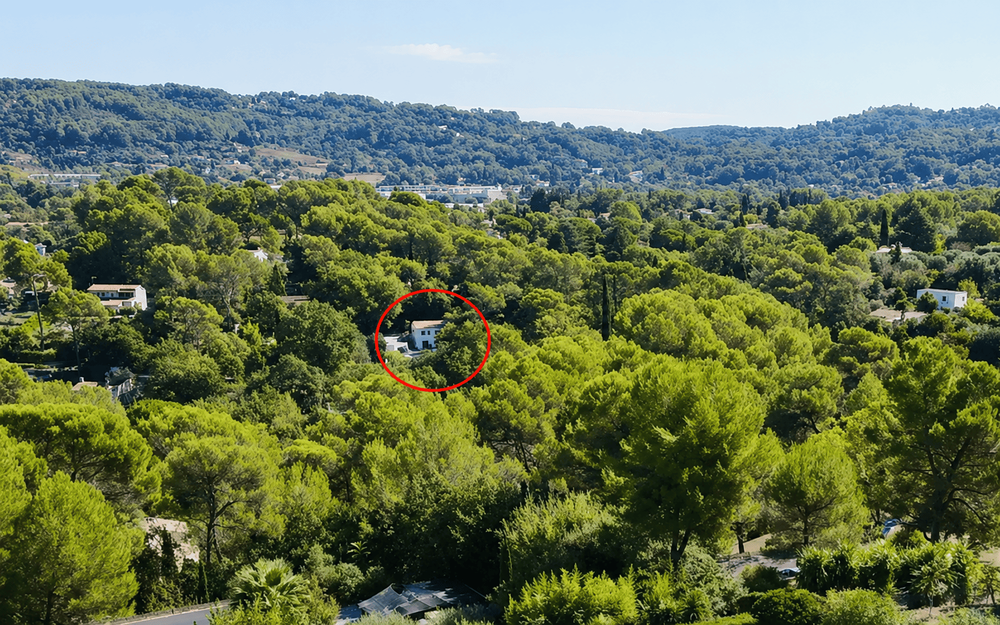Villa 170m2, terrain 1500 m2, piscine, pool house, garage